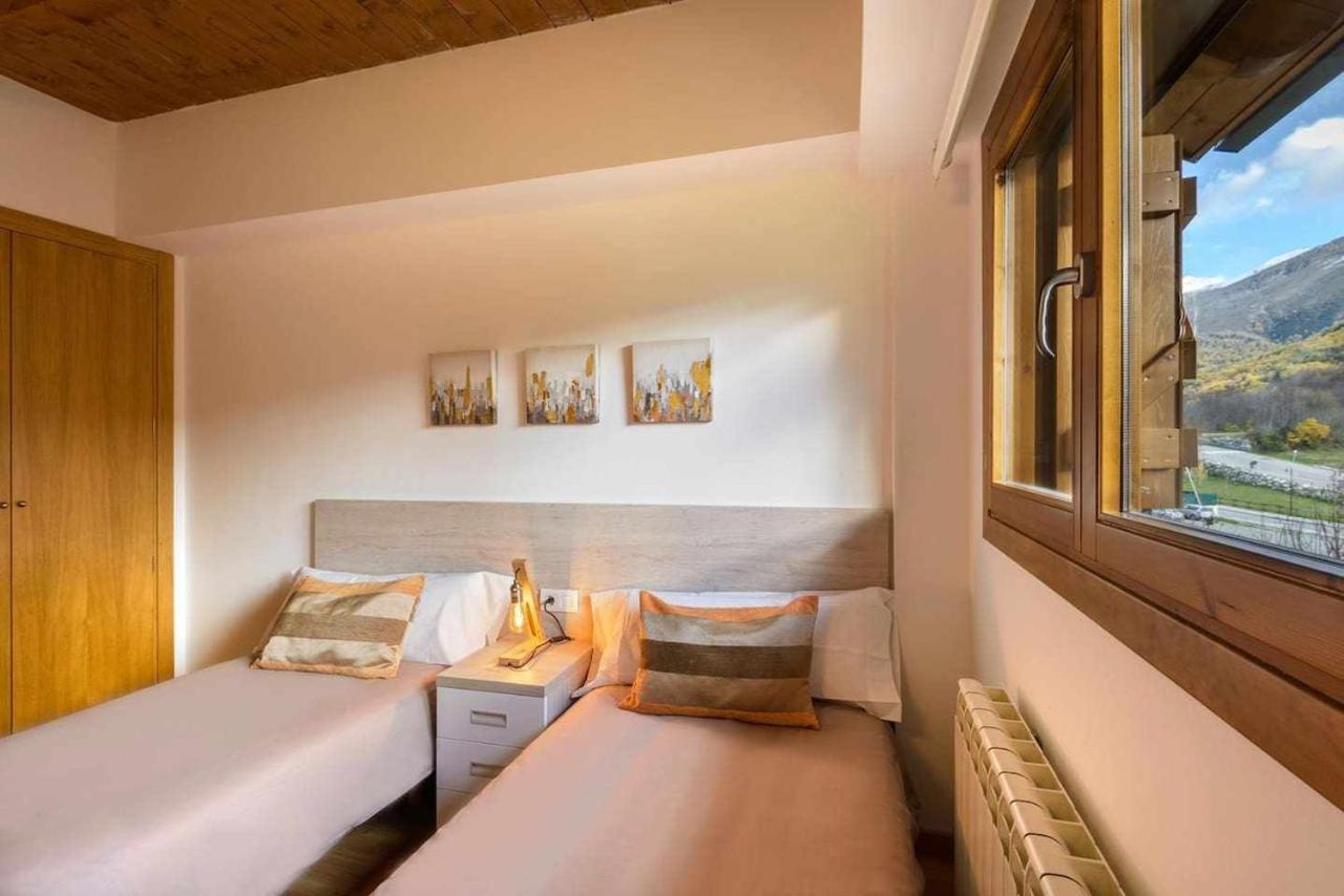 Chalet Casa La Cumbrecita En Пантикоса Экстерьер фото