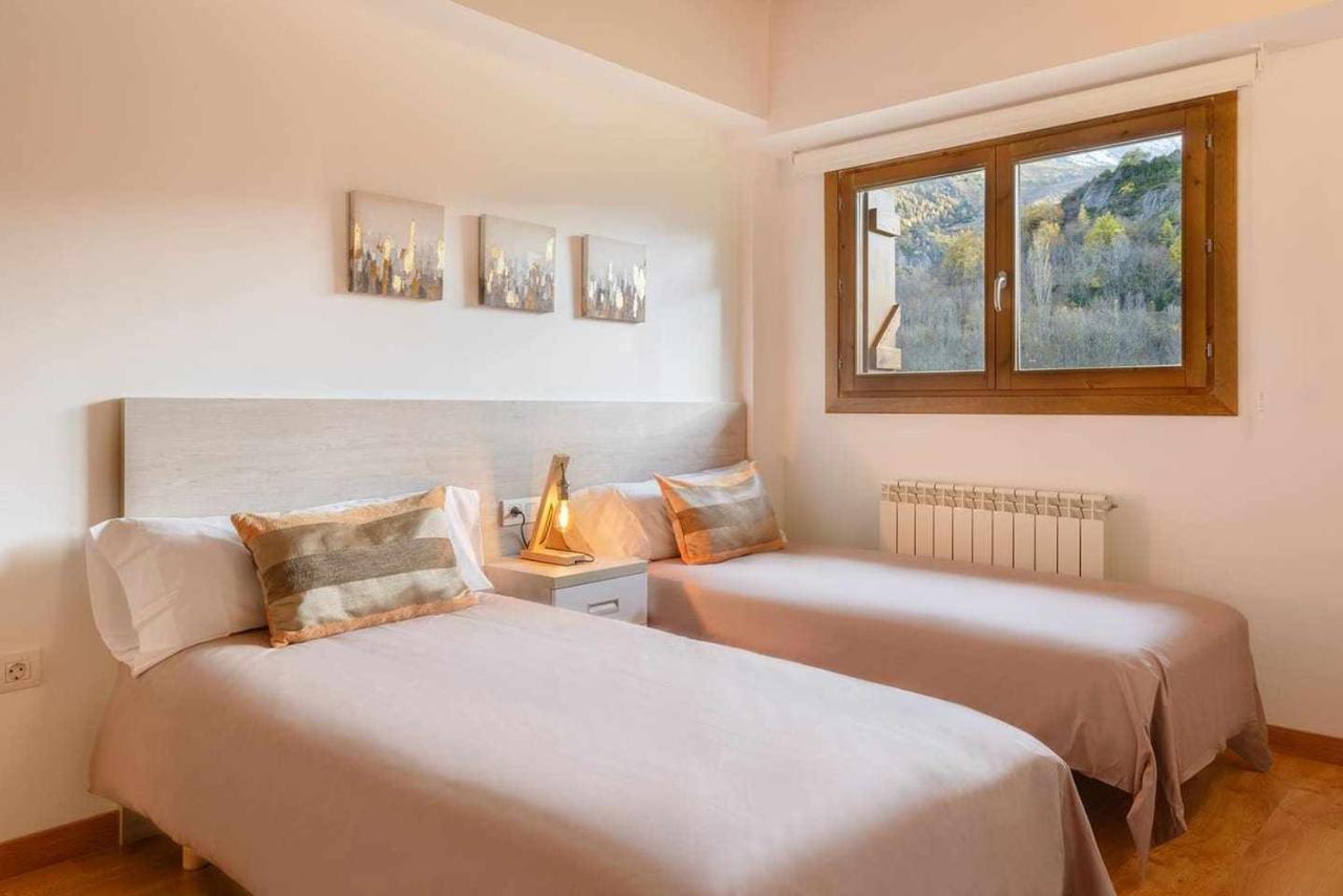 Chalet Casa La Cumbrecita En Пантикоса Экстерьер фото